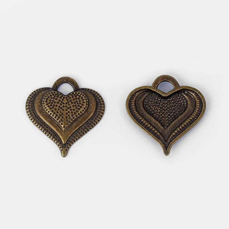 20pcs Alloy Hammered Heart Charm Pendant For Neckalce Bracelet Earring Making Finding 38x28mm
20pcs Alloy Hammered Heart Charm Pendant For Neckalce Bracelet Earring Making Finding 38x28mm