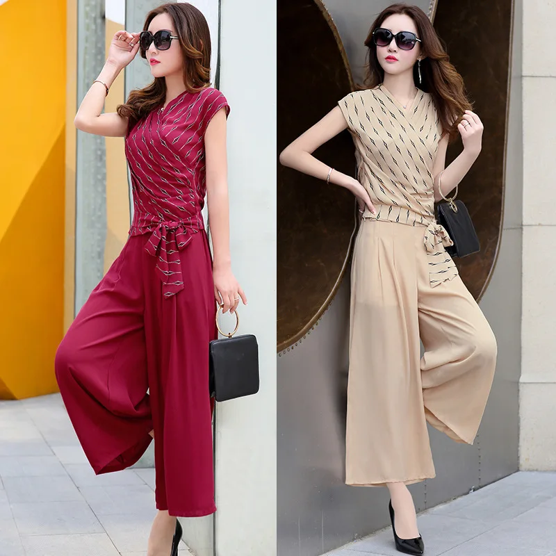 Chiffon wide leg pants female summer thin section chiffon two-piece suit pantyhose fashion ladies short-sleeved Slim skirts wome
Chiffon wide leg pants female summer thin section chiffon two-piece suit pantyhose fashion ladies short-sleeved Slim skirts wome