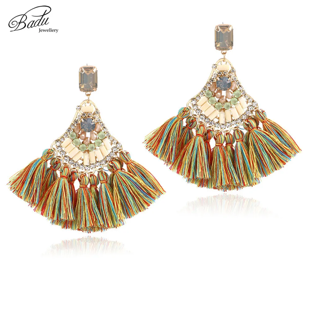 Badu Baroque Ethnic Earring Black Tassel 4 Colors Women Earrings Winter Fashion Jewelry Elegance Christmas Party
Badu Baroque Ethnic Earring Black Tassel 4 Colors Women Earrings Winter Fashion Jewelry Elegance Christmas Party