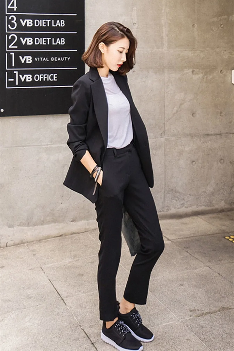 Business career Work Pant Suits 2 Piece Sets Double Breasted Striped Blazer Jacket + Pant Office Lady Suit Women Pant Suits
Business career Work Pant Suits 2 Piece Sets Double Breasted Striped Blazer Jacket + Pant Office Lady Suit Women Pant Suits