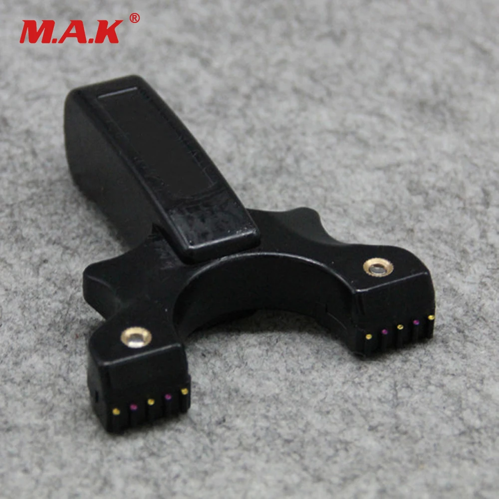 High Quality 1pc Precise Slingshot POM Plastic Clips Flat Rubber Band Slingshot with Optical Fiber Sight for Hunting Shooting
High Quality 1pc Precise Slingshot POM Plastic Clips Flat Rubber Band Slingshot with Optical Fiber Sight for Hunting Shooting
