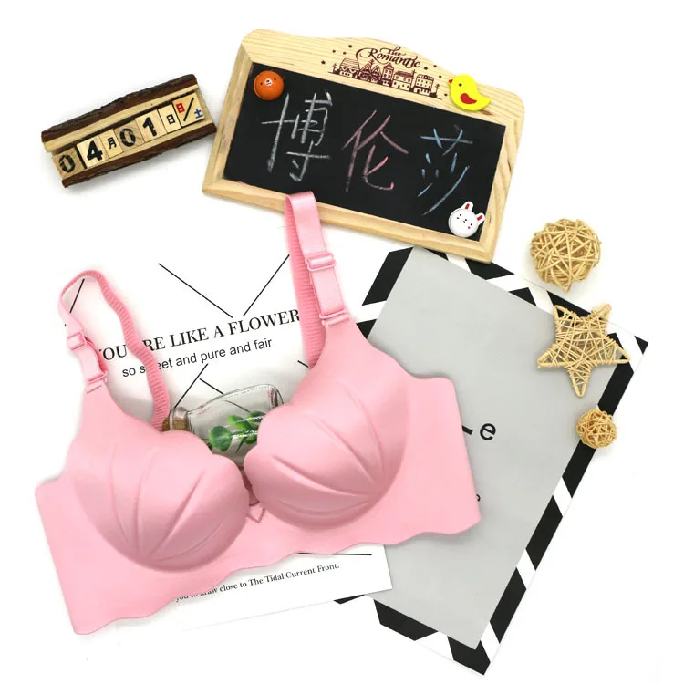 Sexy Seamless Wire Free Invisible Bra Shell Solid Push Up Bra Adjustable 3/4 A B C cup big size Bra Comfort Shell Underwear
Sexy Seamless Wire Free Invisible Bra Shell Solid Push Up Bra Adjustable 3/4 A B C cup big size Bra Comfort Shell Underwear