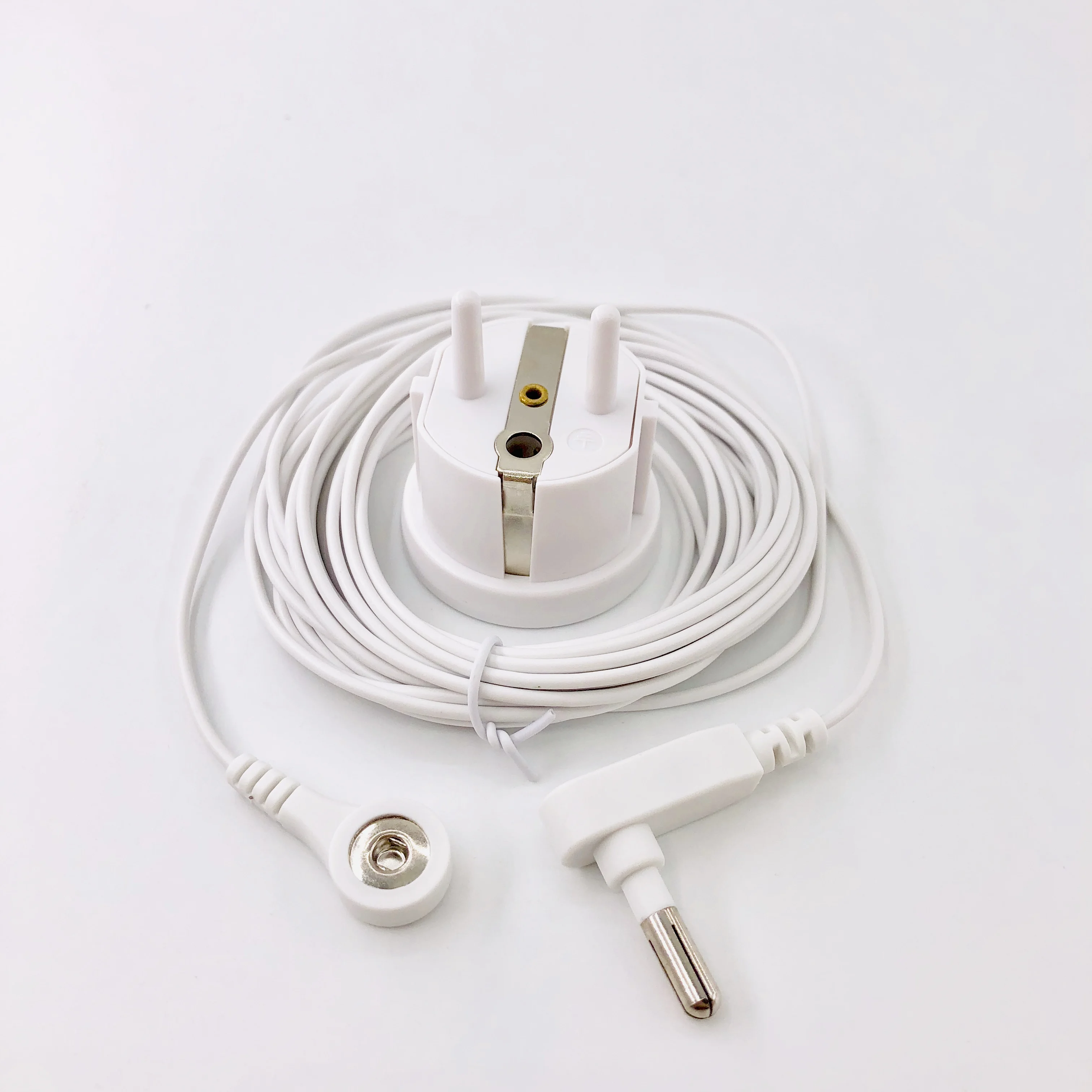 Earthing EU Socket plug with grounding cord for Earthing sheet / pillow case / earthing mat
Earthing EU Socket plug with grounding cord for Earthing sheet / pillow case / earthing mat