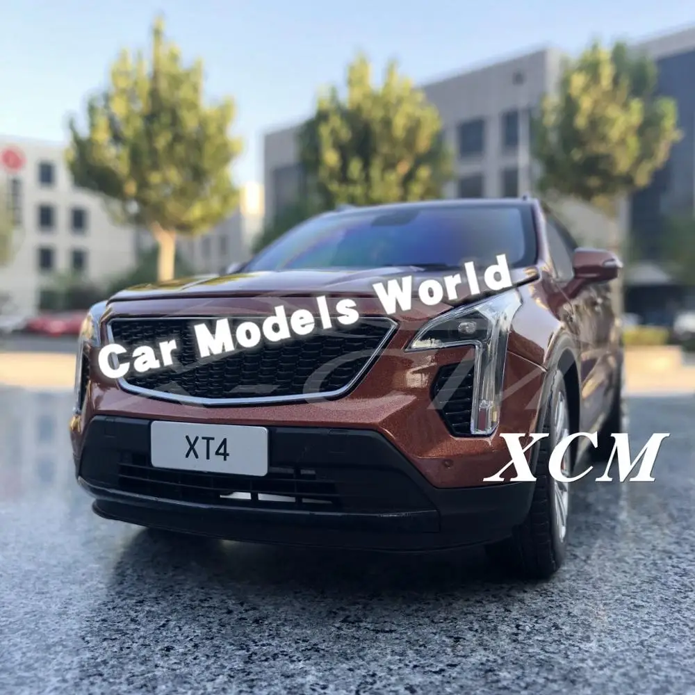 Модель литая автомобиля для XT4 1:18 (коричневый) + небольшой подарок!|Наземный