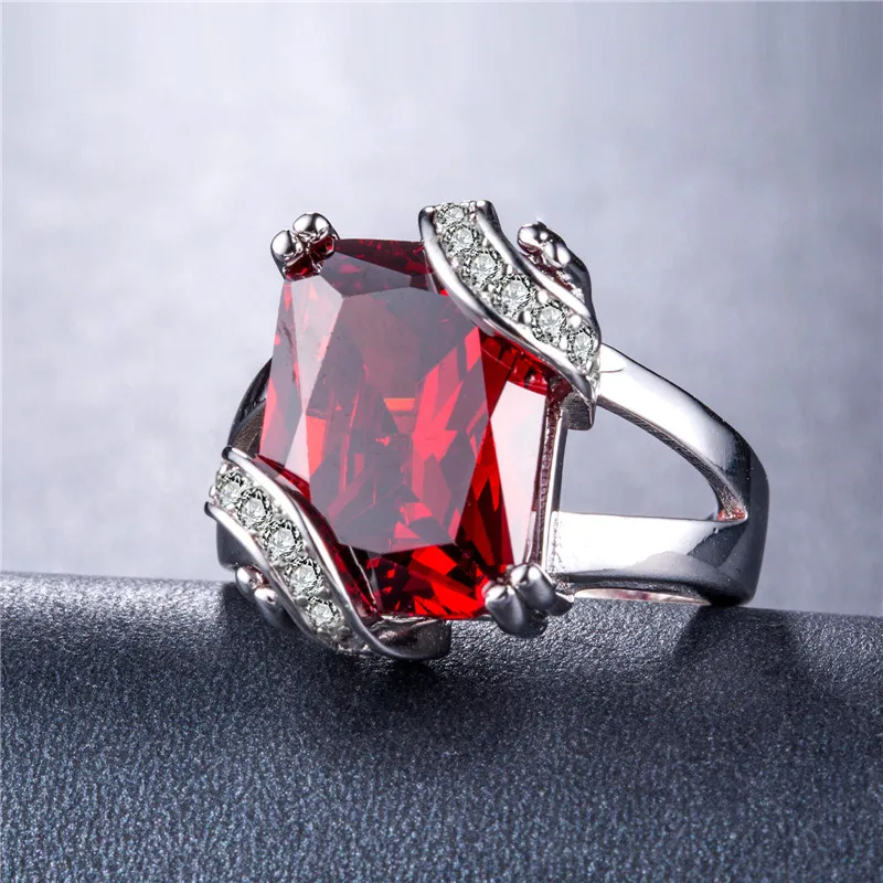 HUITAN Classic Female Silver Plated Pink/Purple/Red Main Stone Zirconia Rings Engagement Wedding Party Rings For Women Size 6-10
HUITAN Classic Female Silver Plated Pink/Purple/Red Main Stone Zirconia Rings Engagement Wedding Party Rings For Women Size 6-10