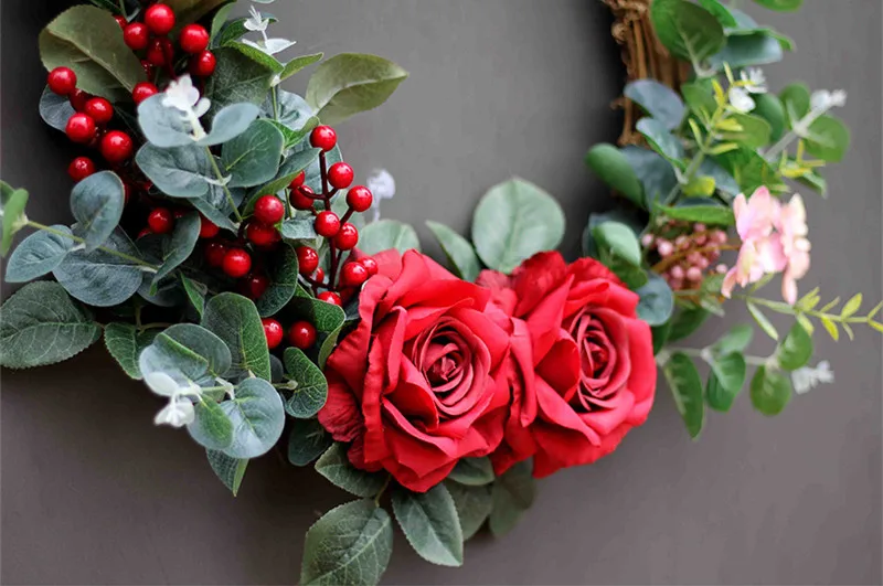 Handwork Rattan red silk rose wreath Eucalyptus green leaf berry Artificial flowers Garlands weeding decoration christmas gift
Handwork Rattan red silk rose wreath Eucalyptus green leaf berry Artificial flowers Garlands weeding decoration christmas gift