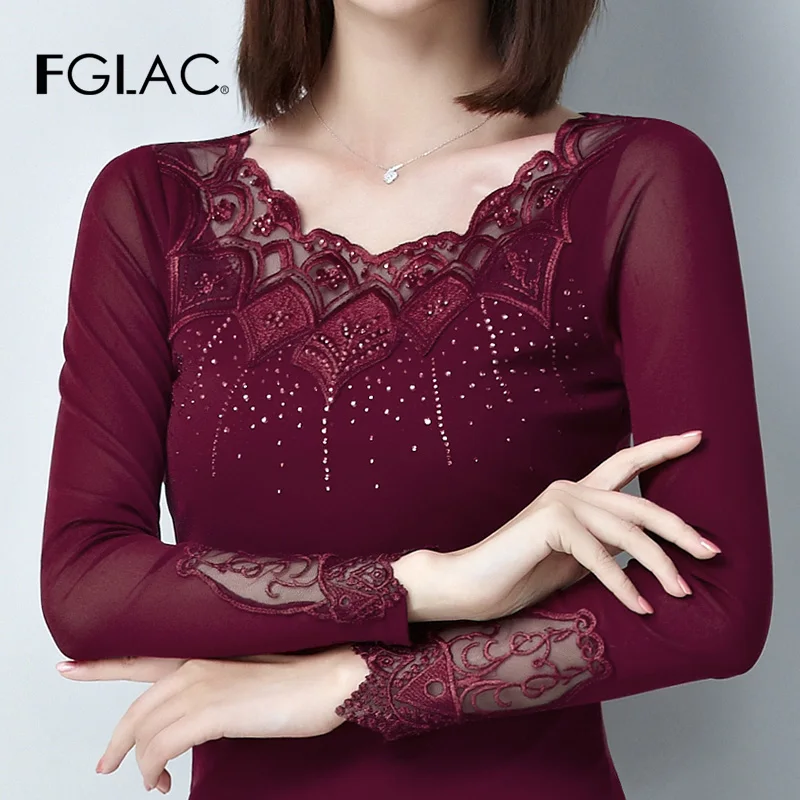 Spring Women Tops Fashion Casual long sleeve Mesh T-shirt Elegant Slim Hollow out Diamonds shirt women blusas
Spring Women Tops Fashion Casual long sleeve Mesh T-shirt Elegant Slim Hollow out Diamonds shirt women blusas