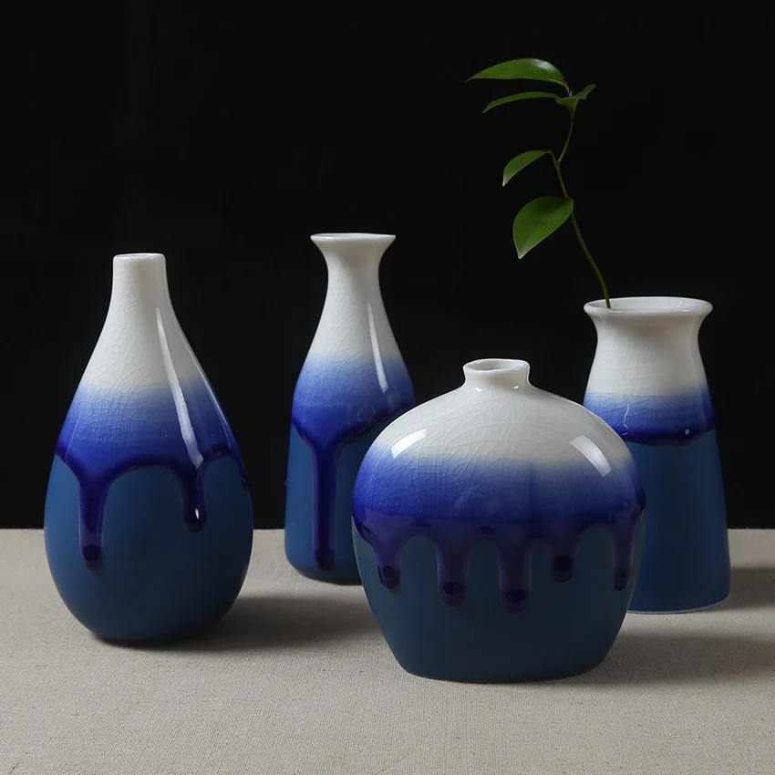 The flow of glazed ceramic vase decorated small vase set decoration Cute Mini fresh flower blue glaze Office
The flow of glazed ceramic vase decorated small vase set decoration Cute Mini fresh flower blue glaze Office