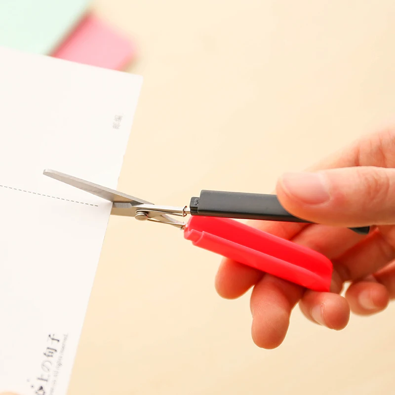 Candy Hidden Creative Pen Design Student Safe Scissors Paper Cutting Art Office School Supply with Cap Kids Stationery DIY Tool
Candy Hidden Creative Pen Design Student Safe Scissors Paper Cutting Art Office School Supply with Cap Kids Stationery DIY Tool