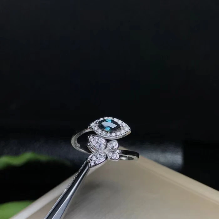 Fashion Open design Butterfly flight Natural blue sapphire Ring S925 Silver Natural Gemstone Ring girl Women party gift Jewelry
Fashion Open design Butterfly flight Natural blue sapphire Ring S925 Silver Natural Gemstone Ring girl Women party gift Jewelry