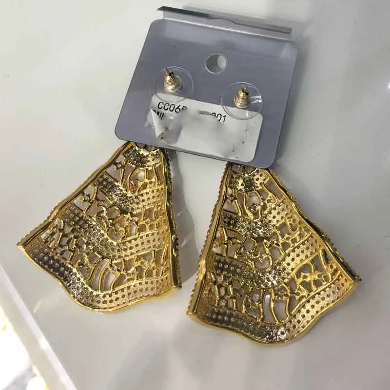 Dazz Luxury Dangle Earrings Exclusive Cubic AAA Zircon Plant Leaf African Womens Nigerian Wedding Bridal Dress Fashion Jewelry
Dazz Luxury Dangle Earrings Exclusive Cubic AAA Zircon Plant Leaf African Womens Nigerian Wedding Bridal Dress Fashion Jewelry