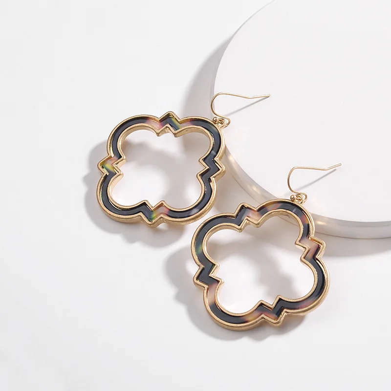 ZWPON 2020 Trendy Morocco Quatrefoil Frame Acetate Leopard Earrings for Women Autumn New Statement Earrings Jewelry Wholesale
ZWPON 2020 Trendy Morocco Quatrefoil Frame Acetate Leopard Earrings for Women Autumn New Statement Earrings Jewelry Wholesale