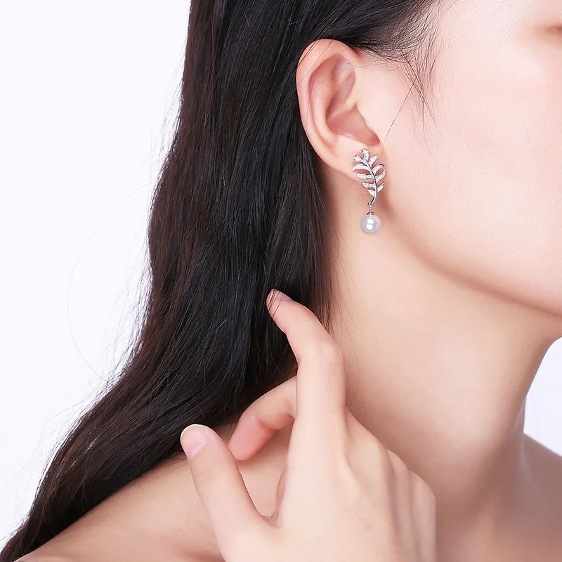 New Crystal From Swarovski Earring Elegant Pearl 925 Sterling Silver Leaf Earring For Women Fine Jewelry Engagement Party Jewery
New Crystal From Swarovski Earring Elegant Pearl 925 Sterling Silver Leaf Earring For Women Fine Jewelry Engagement Party Jewery