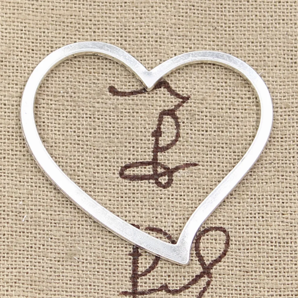 6pcs Charms Heart 39x35mm Antique Making Pendant fit,Vintage Tibetan Silver color,DIY Handmade Jewelry
6pcs Charms Heart 39x35mm Antique Making Pendant fit,Vintage Tibetan Silver color,DIY Handmade Jewelry