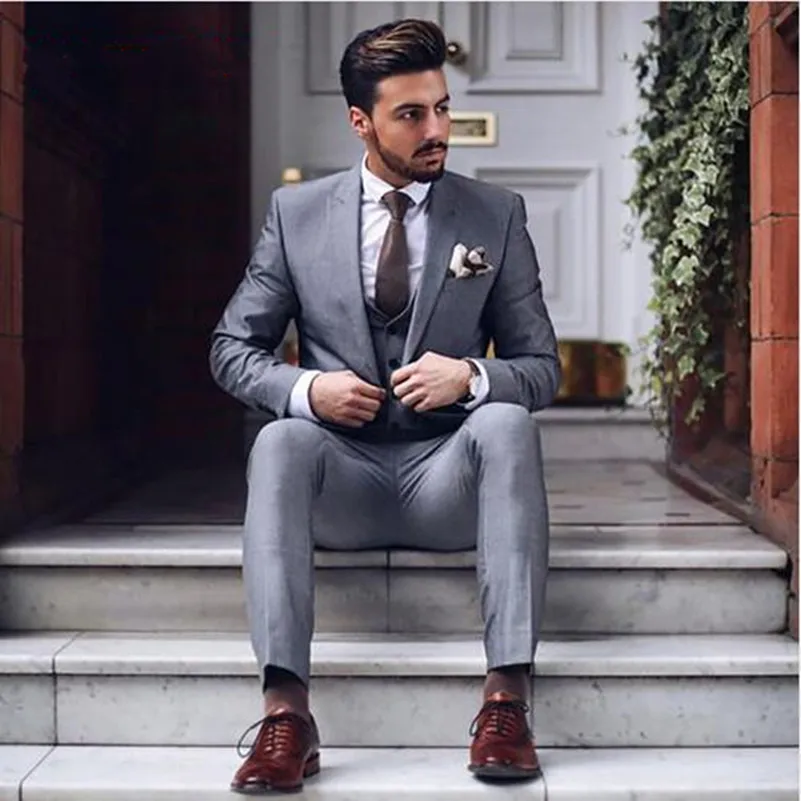 Light Grey Wedding Tudedo Men Suit Formal Wedding Suits Slim Fit Groom Tuxedos Handsome Best Men Blazers (Jacket+Pants+Vest)
Light Grey Wedding Tudedo Men Suit Formal Wedding Suits Slim Fit Groom Tuxedos Handsome Best Men Blazers (Jacket+Pants+Vest)