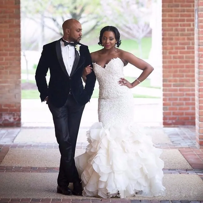 Размера плюс в африканском стиле Русалка Милая свадебное платье из бисера Кружева Аппликации с оборками из органзы Длинные черные женские ... 
Размера плюс в африканском стиле Русалка Милая свадебное платье из бисера Кружева Аппликации с оборками из органзы Длинные черные женские ...