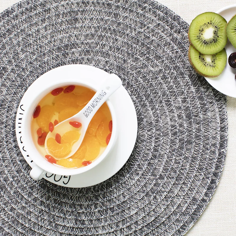 Nordic Style Weave Placemat Table Mats Dining Napkin Pads Non-Slip Heat Resistant Coaster Cushion Kitchen Party Decoration
Nordic Style Weave Placemat Table Mats Dining Napkin Pads Non-Slip Heat Resistant Coaster Cushion Kitchen Party Decoration