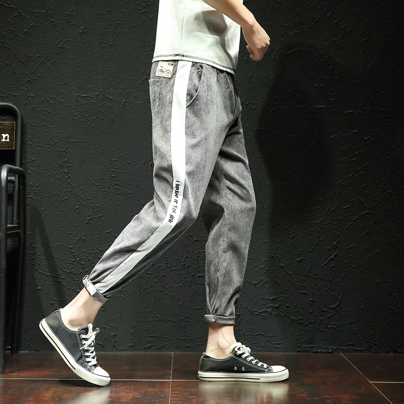Men's Casual Pencil Pants Men's Large Size Loose New Ankle Length Pants Men's Elastic Waist and Embroidered Pants
Men's Casual Pencil Pants Men's Large Size Loose New Ankle Length Pants Men's Elastic Waist and Embroidered Pants