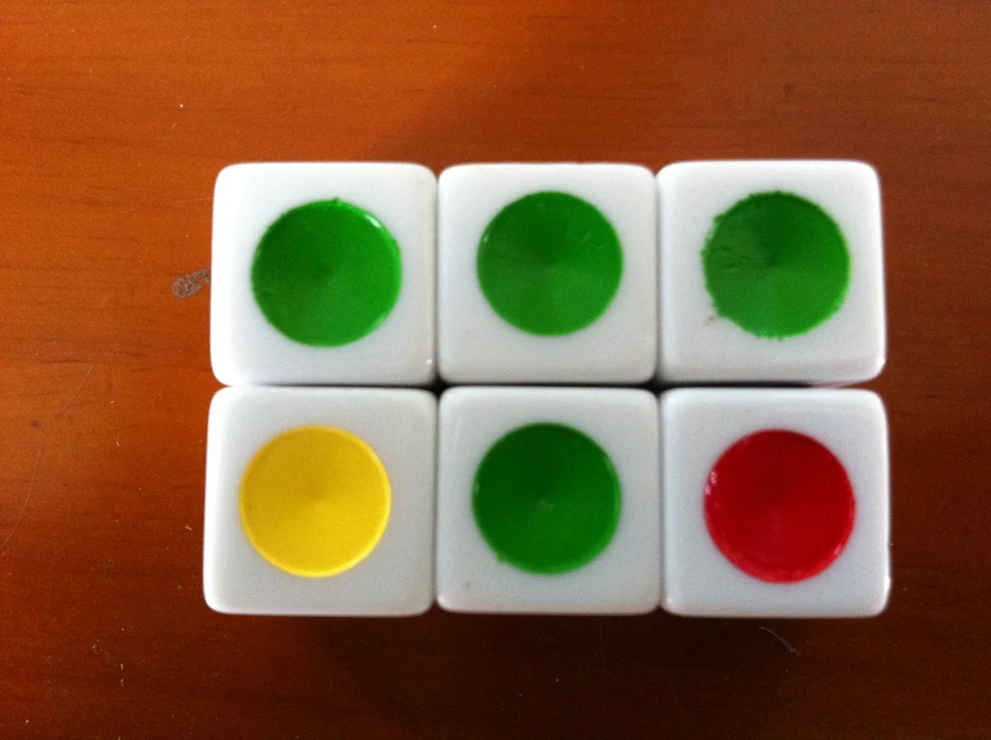16MM red light dice, 16 corner points big circle dice, help children recognize color teaching props, special purpose
16MM red light dice, 16 corner points big circle dice, help children recognize color teaching props, special purpose