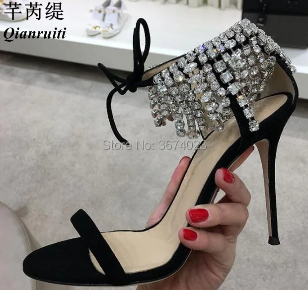 Qianruiti Wedding Shoes Women Luxury Crystal Sandals Rhinestone Ankle Strap High Heels Suede Lace Up Party Sandals 10 cm 8 cm
Qianruiti Wedding Shoes Women Luxury Crystal Sandals Rhinestone Ankle Strap High Heels Suede Lace Up Party Sandals 10 cm 8 cm