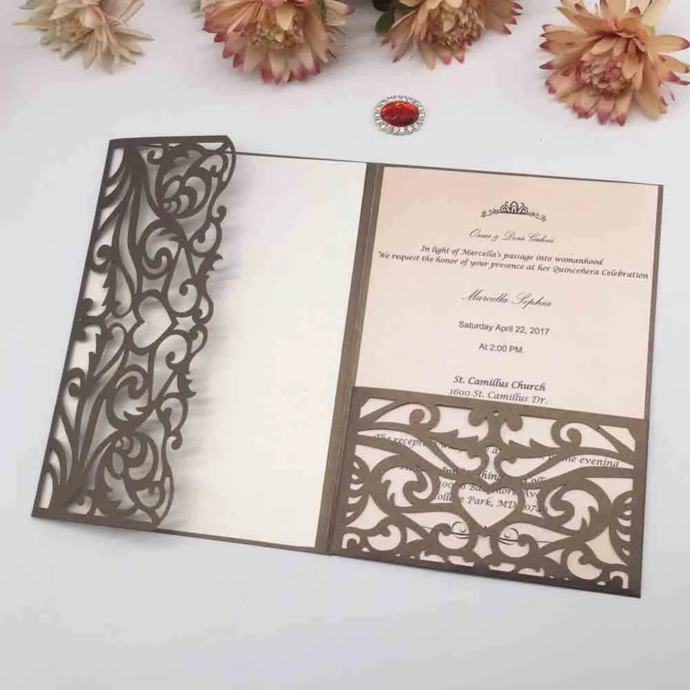 30pcs /lot High-grade Pearl Paper Laser Cut Invitation Wedding Engagement Invitation Card Valentine's Day Party Card
30pcs /lot High-grade Pearl Paper Laser Cut Invitation Wedding Engagement Invitation Card Valentine's Day Party Card