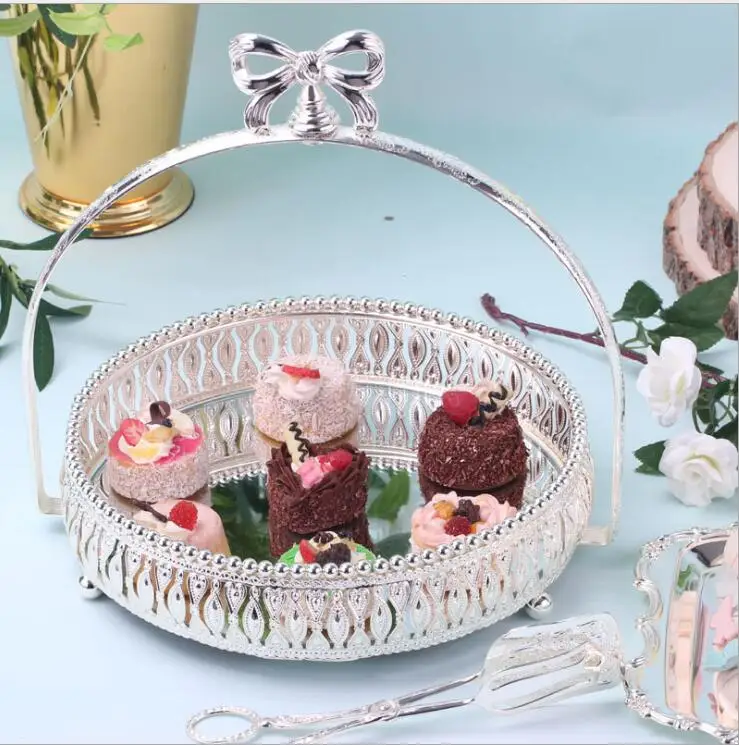 luxury Dia 27cm silver metal cake stand mirror tray cake decorating tray candy bar accesorios for wedding decoration DGP065 
luxury Dia 27cm silver metal cake stand mirror tray cake decorating tray candy bar accesorios for wedding decoration DGP065