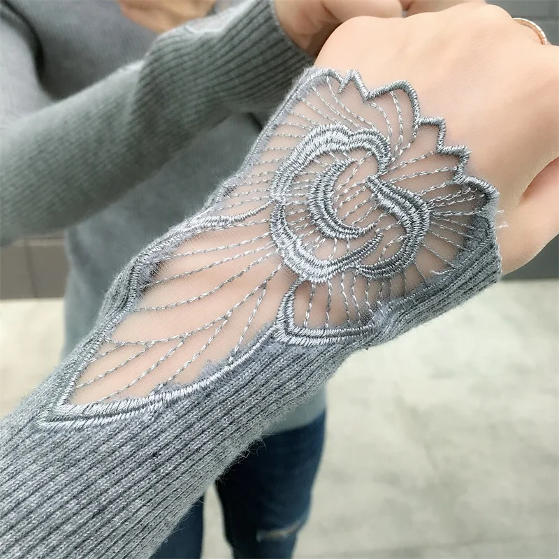 2020 New Autumn Winter Women Pullover Sweaters Casual Elastic Lace Embroidered Jumper Fashion Turtleneck Warm Female Sweaters
2020 New Autumn Winter Women Pullover Sweaters Casual Elastic Lace Embroidered Jumper Fashion Turtleneck Warm Female Sweaters