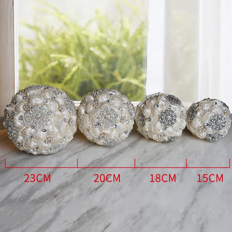 Luxury Diamond Rhinestone Wedding Bouquets With Ruffles Edge 2018 Milk White Rose Bridal Flowers For Bridesmaid
Luxury Diamond Rhinestone Wedding Bouquets With Ruffles Edge 2018 Milk White Rose Bridal Flowers For Bridesmaid