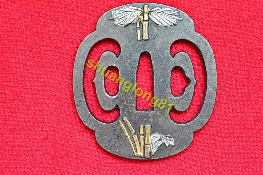 Красивая Высококачественная японская защита Tsuba Fit самурайский меч катана Knife Guard меч Вакидзаси
Красивая Высококачественная японская защита Tsuba Fit самурайский меч катана Knife Guard меч Вакидзаси