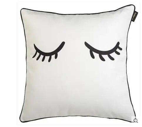 White black eyelash printed cushion cover sofa lumbar pillow cover household throw pillow case car bed pillow covers
White black eyelash printed cushion cover sofa lumbar pillow cover household throw pillow case car bed pillow covers