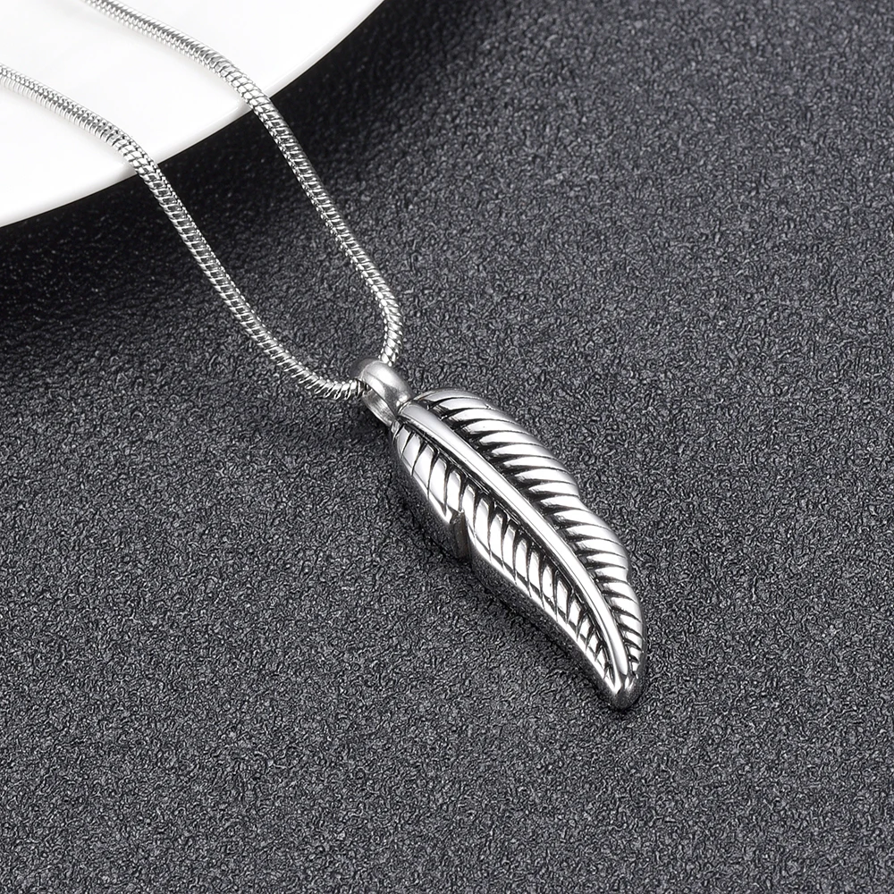 IJD10023 Free Plastic Funnel&User's Guide!! Angel Feather Urn Necklace Hold Cremation Ashes Keepsake Memorial Jewelry
IJD10023 Free Plastic Funnel&User's Guide!! Angel Feather Urn Necklace Hold Cremation Ashes Keepsake Memorial Jewelry