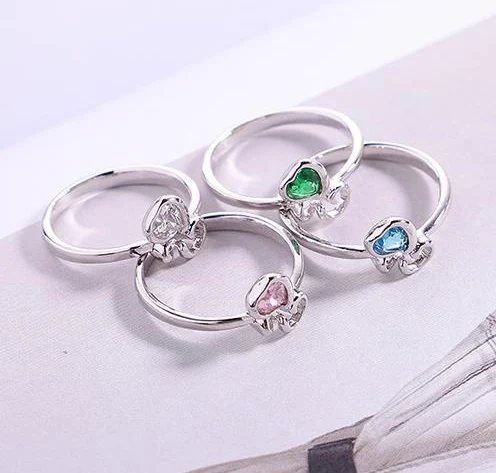 Hot 2018 Women Silver Plated Wedding Ring For Women Heart Cute LOVE Crystals From Swarovski Engagement Femme Bijoux Bague
Hot 2018 Women Silver Plated Wedding Ring For Women Heart Cute LOVE Crystals From Swarovski Engagement Femme Bijoux Bague