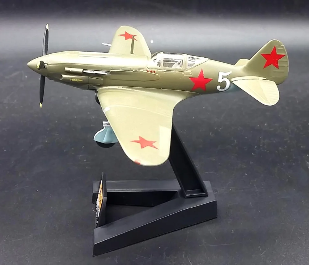 1:72 World War 2 Soviet MIG 3 Fighter Model 1941 1942 Trumpeter 37225 Collection model
1:72 World War 2 Soviet MIG 3 Fighter Model 1941 1942 Trumpeter 37225 Collection model