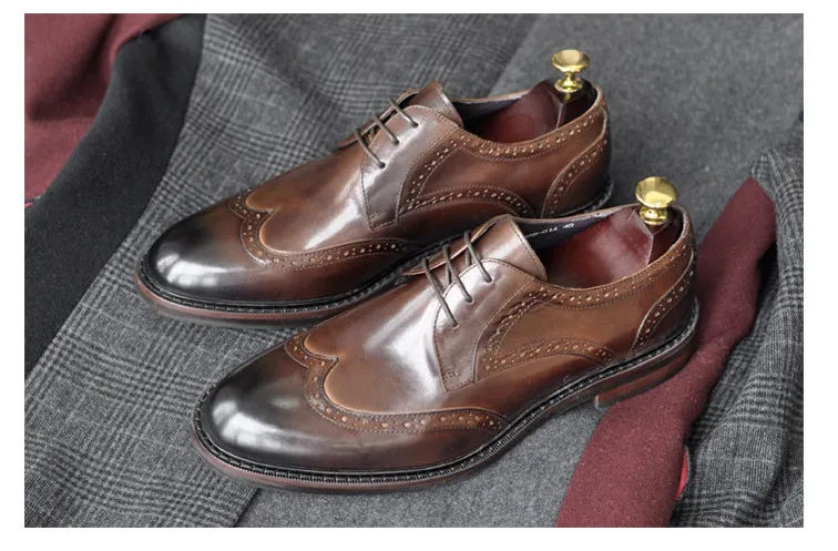 Handmade leather round head men's business casual shoes breathable leather trend Brock carved style men's shoes Free Shipping
Handmade leather round head men's business casual shoes breathable leather trend Brock carved style men's shoes Free Shipping
