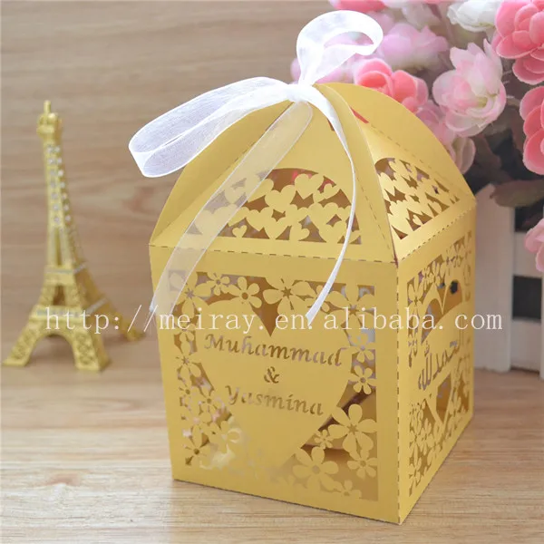 Fancy wedding ideas best fit for Arabic wedding candy, arabic wedding candy box wedding door gift for guests
Fancy wedding ideas best fit for Arabic wedding candy, arabic wedding candy box wedding door gift for guests