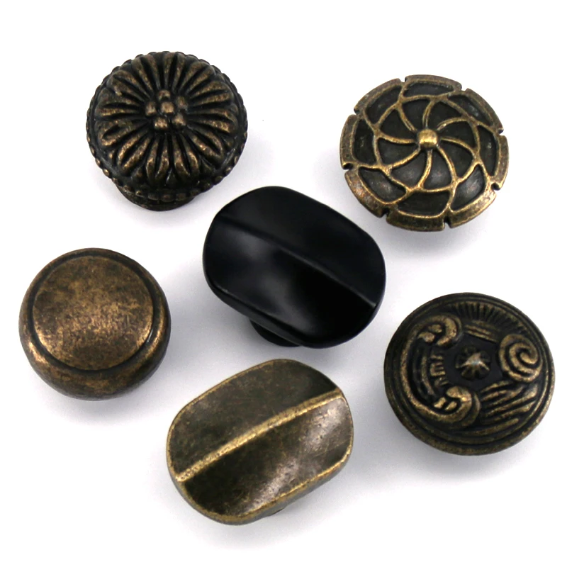 1PC Antique Furniture Knobs Hardware Cupboard Classical Pull 2019 New Bronze Retro Cabinet Door Kitchen Drawer Handles
1PC Antique Furniture Knobs Hardware Cupboard Classical Pull 2019 New Bronze Retro Cabinet Door Kitchen Drawer Handles