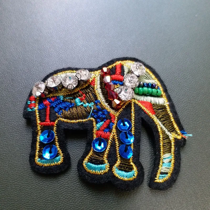 1pc handmade sequin camel elephant patches for clothing DIY rhinestone beaded Sew on patch embroidery applique parche ropa
1pc handmade sequin camel elephant patches for clothing DIY rhinestone beaded Sew on patch embroidery applique parche ropa