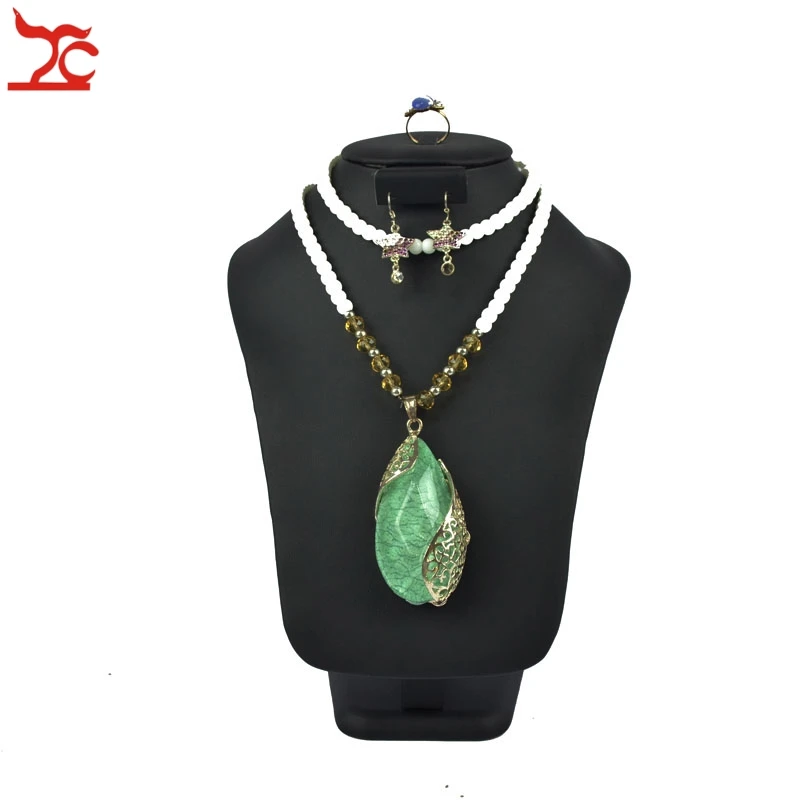 Stainless Steel Jewelry Window Counter Showcase Black PU Necklace Ring Bracelet Pendant Earring Display Stand Holder 52*38*39cm
Stainless Steel Jewelry Window Counter Showcase Black PU Necklace Ring Bracelet Pendant Earring Display Stand Holder 52*38*39cm