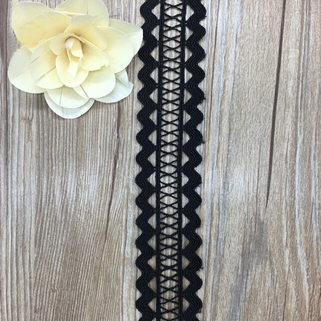 15Yards/Lot 39mm White Lace Trim High Quality Embroidered African Cord Lace Trims For Wedding Fabric Black Guipure Lace Ribbons
15Yards/Lot 39mm White Lace Trim High Quality Embroidered African Cord Lace Trims For Wedding Fabric Black Guipure Lace Ribbons