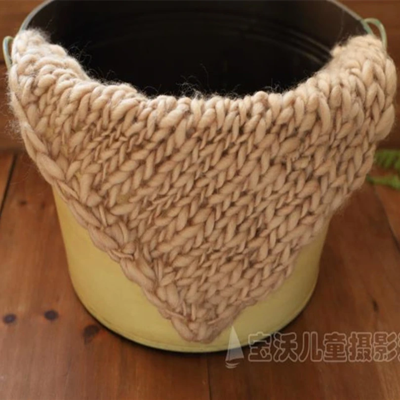 Vintage Baby Blanket Knitted Chunky Blanket Soft Faux Wool Fabric Posing Backdroop Basket Filler Layering Fabric Newborn Props
Vintage Baby Blanket Knitted Chunky Blanket Soft Faux Wool Fabric Posing Backdroop Basket Filler Layering Fabric Newborn Props