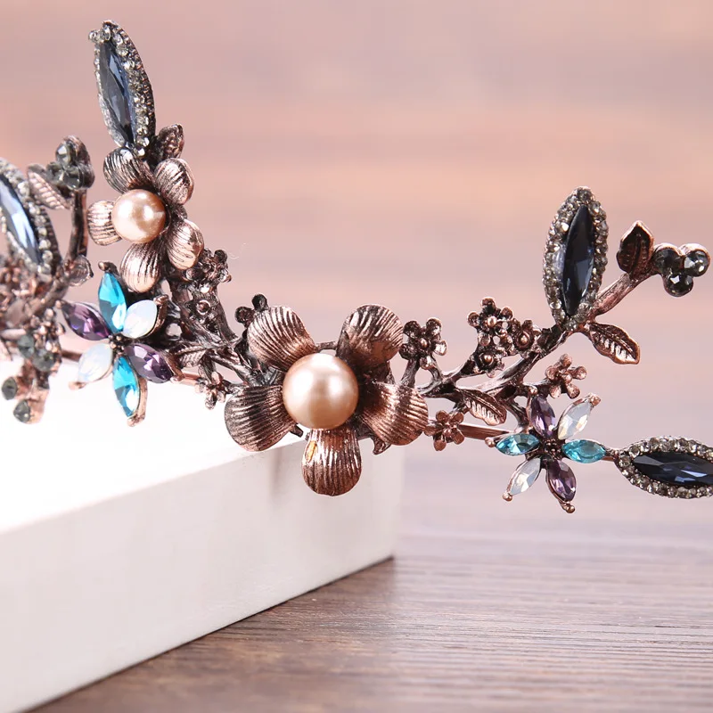 2018 New Bride Headdress Vintage Baroque Flower Crown Black Crystal Tiaras Women Wedding Accessories Tiara Noiva Wholesale CR038
2018 New Bride Headdress Vintage Baroque Flower Crown Black Crystal Tiaras Women Wedding Accessories Tiara Noiva Wholesale CR038