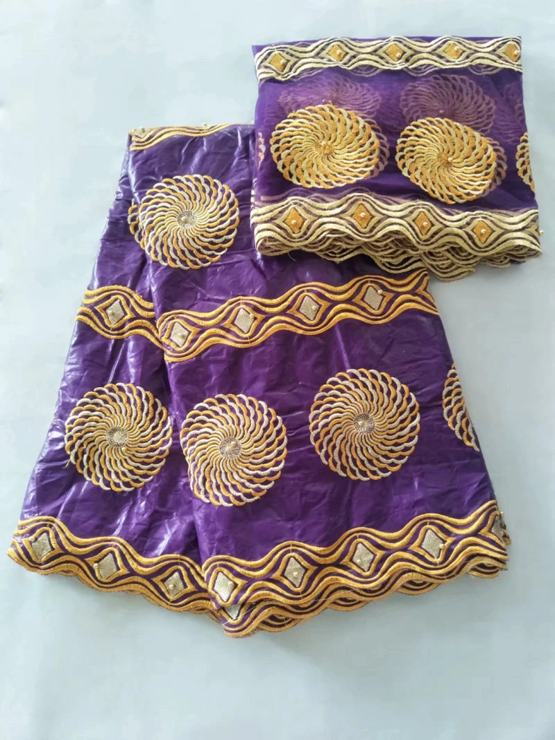 2019 african women cloth embroidery dashiki bazin riche lace beading top quality nigerian gele headtie 5+2yards/lot
2019 african women cloth embroidery dashiki bazin riche lace beading top quality nigerian gele headtie 5+2yards/lot