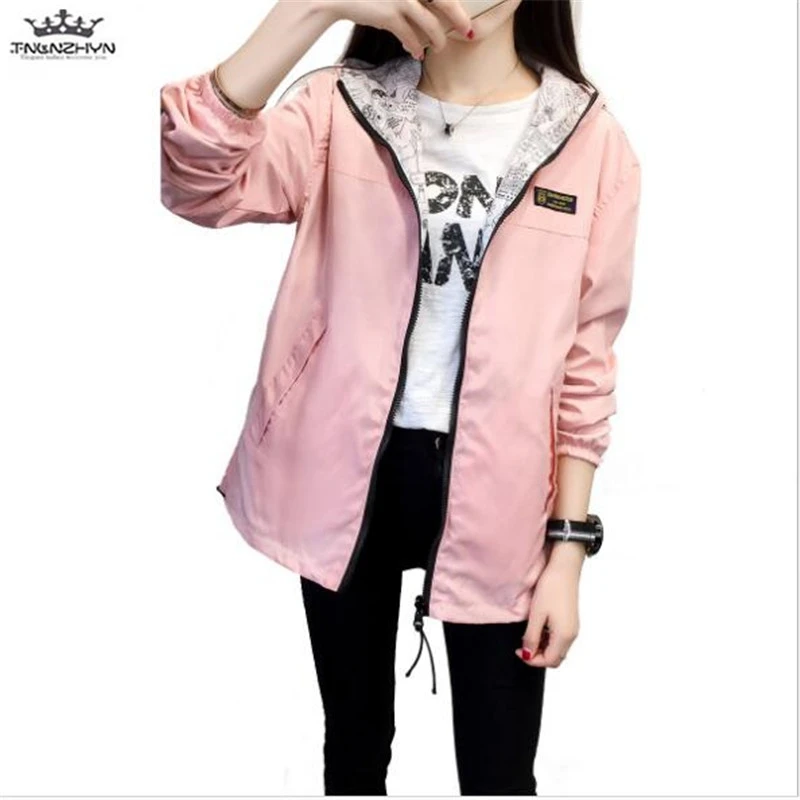 2019 Spring College Wind Windbreaker Hooded Two Side Wear Cartoon Print Outwear Plus size Loose Coat Women Autumn Short Jackets
2019 Spring College Wind Windbreaker Hooded Two Side Wear Cartoon Print Outwear Plus size Loose Coat Women Autumn Short Jackets