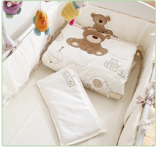 7PCS 100% cotton Crib Baby Bedding Set Cotton Baby Quilt, kit de berço (4bumper+duvet+sheet+pillow)
7PCS 100% cotton Crib Baby Bedding Set Cotton Baby Quilt, kit de berço (4bumper+duvet+sheet+pillow)
