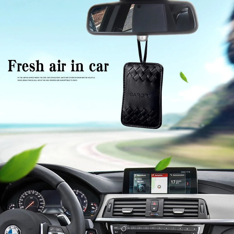 Carori car perfume pendant hanging pendant car with aromatherapy zeolite sachet to remove peculiar smell.
Carori car perfume pendant hanging pendant car with aromatherapy zeolite sachet to remove peculiar smell.