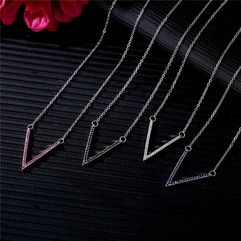 FYM Fashion 4 Colors V Letter shape Choker Necklace Vintage Hollow Velvet Collar collier femme chocker jewelry For Women Party
FYM Fashion 4 Colors V Letter shape Choker Necklace Vintage Hollow Velvet Collar collier femme chocker jewelry For Women Party