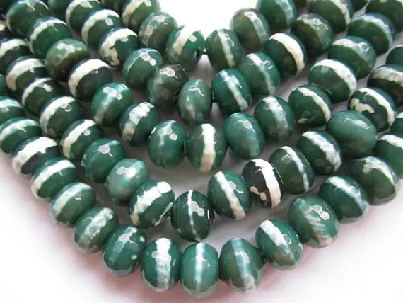 5strands 12x16mm gergous natural agate gemstone rondelle abacus faceted green white veins assortment beads
5strands 12x16mm gergous natural agate gemstone rondelle abacus faceted green white veins assortment beads