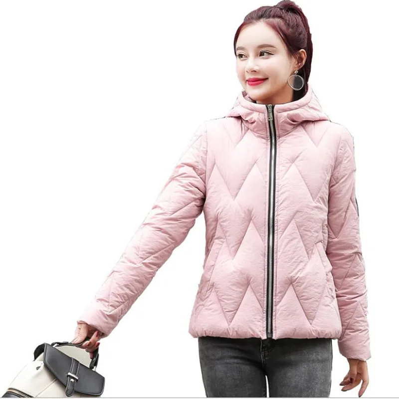2018 New Fashion Streetwear Women Winter Jackets Female Warm Short Down Jacket Hooded Winter Coats Thicken Parkas Outerwear Q936
2018 New Fashion Streetwear Women Winter Jackets Female Warm Short Down Jacket Hooded Winter Coats Thicken Parkas Outerwear Q936
