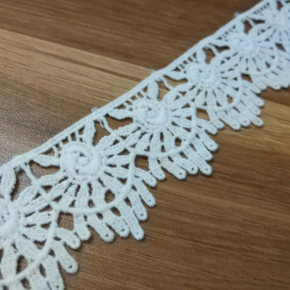 GAFABRIC Embroidered Cotton lace Fabric Lace 4cm Wide Single Side Sewing Lace Cotton Material
GAFABRIC Embroidered Cotton lace Fabric Lace 4cm Wide Single Side Sewing Lace Cotton Material