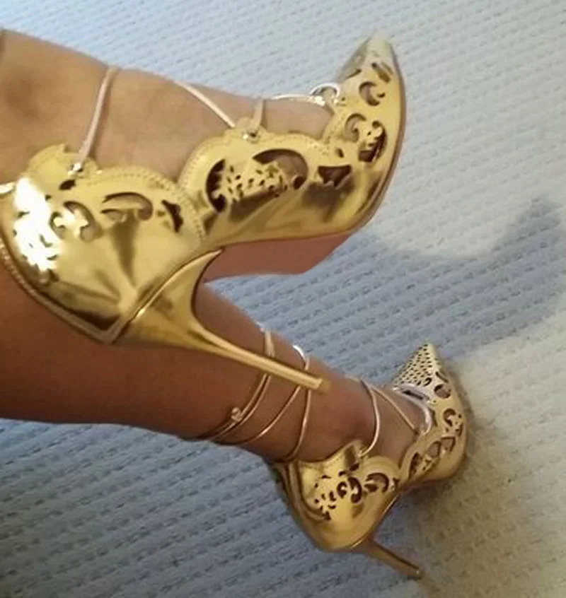 Factory Sexy Ladies Laser Flora Carve out Leather Pumps Stiletto High Heels Pointed toe Woman Party Dress Pump Celebrity Shoes
Factory Sexy Ladies Laser Flora Carve out Leather Pumps Stiletto High Heels Pointed toe Woman Party Dress Pump Celebrity Shoes